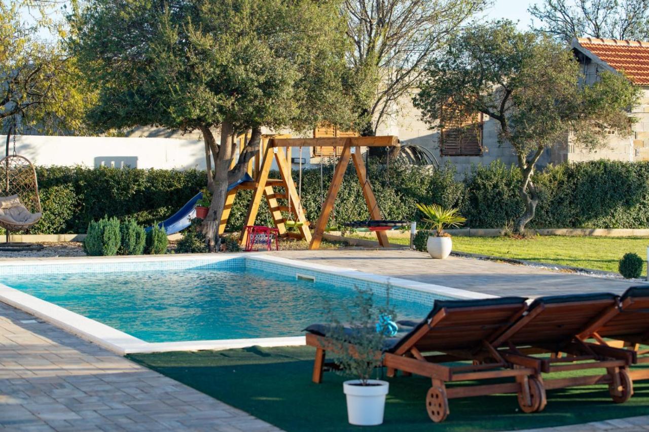 Villa Tara Zadarvillas Tinj Exterior photo