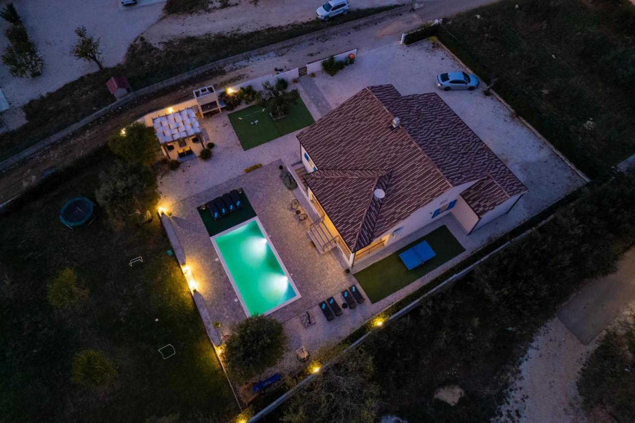 Villa Tara Zadarvillas Tinj Exterior photo