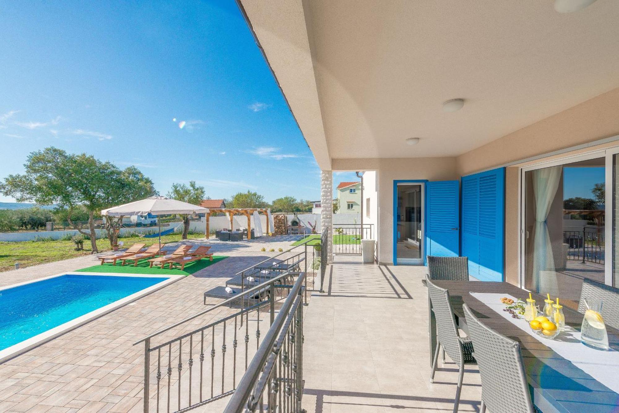 Villa Tara Zadarvillas Tinj Exterior photo